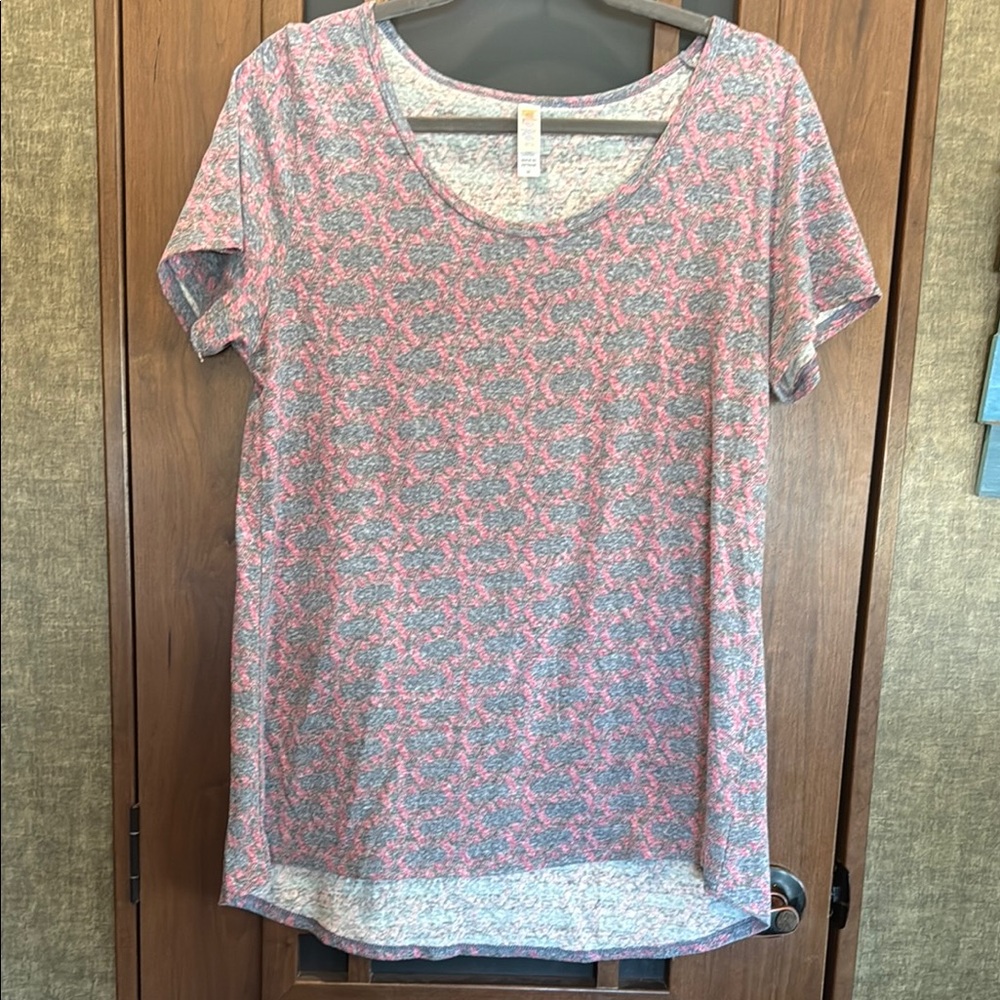EUC LuLaRoe Women's Pink and Gray Patterned Top